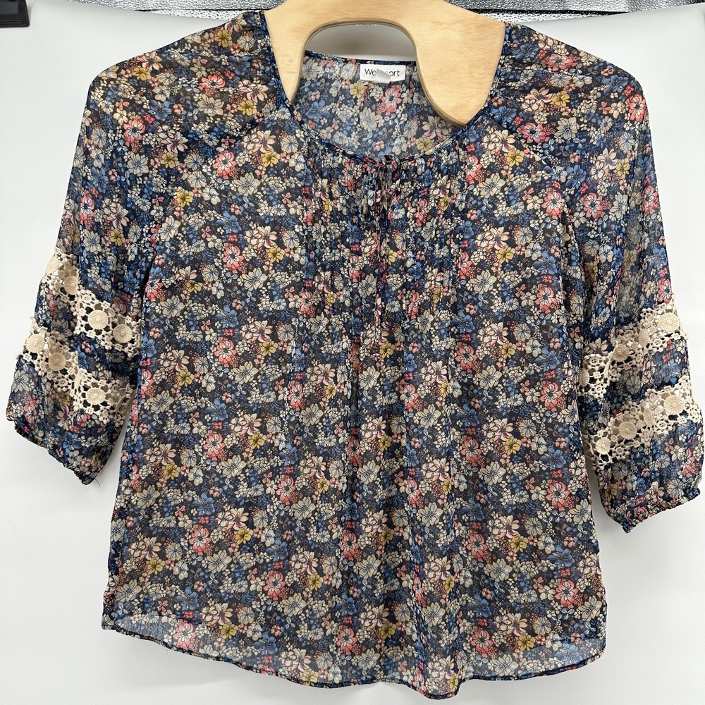 Westport Blue Floral 3/4 Sleeve Crochet Ruffle Career‎ Casual Peasant Blouse Top